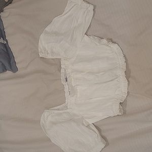 Windsor White cropped top with Puff Sleeves